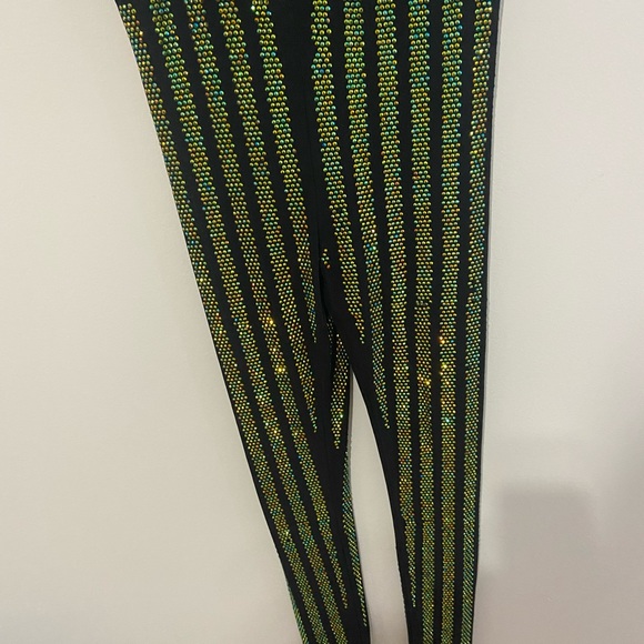 Rust of your tongue bedazzled jumpsuit black and green size Medium Brand NWT - Picture 9 of 17